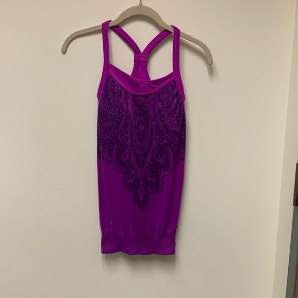 Athleta Tops - Athleta shelf bra tank top